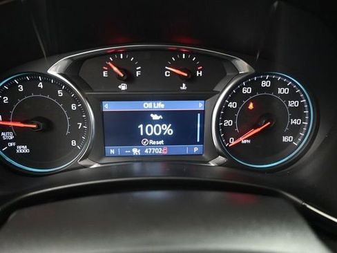 Used 2023 Chevrolet Equinox RS w/ RS Leather Package AWD/4WD image 12