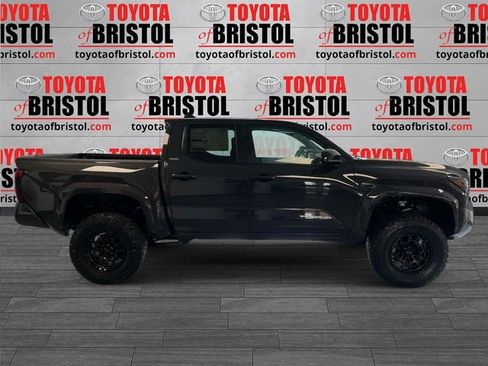 New 2026 Toyota Tacoma SR5 AWD/4WD image 2