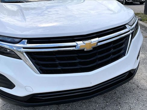 Used 2024 Chevrolet Equinox LS FWD image 30