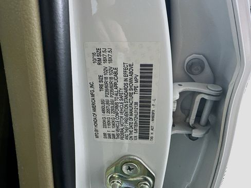 Used 2017 Acura RDX FWD w/ Advance Package image 12