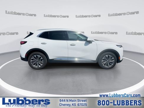 Used 2024 Buick Envision Preferred AWD/4WD image 9