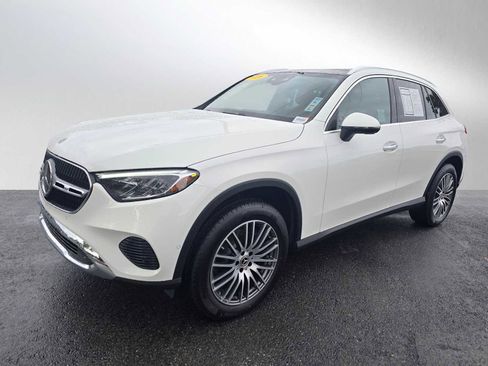 Used 2026 Mercedes-Benz GLC 300 image 7