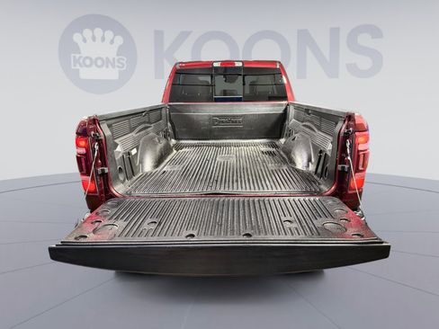 Used 2022 RAM 1500 Laramie AWD/4WD image 29