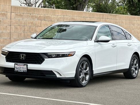 Certified 2023 Honda Accord EX image 8