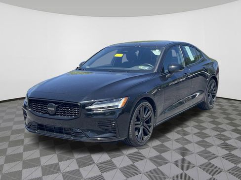 Used 2023 Volvo S60 T8 Plus w/ Climate Package AWD/4WD image 2