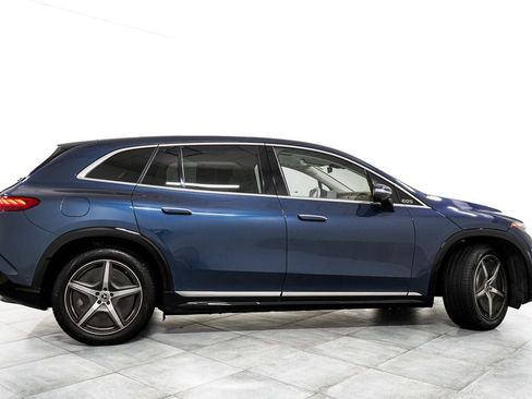 Used 2023 Mercedes-Benz EQS 450+ 4MATIC SUV w/ AMG Line Exterior Package image 7
