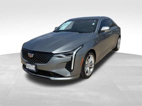 Used 2025 Cadillac CT4 Luxury image 3
