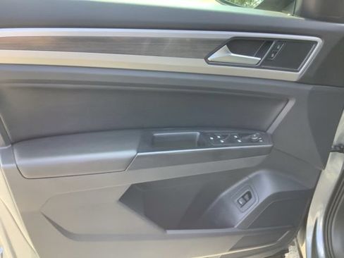 Used 2021 Volkswagen Atlas SEL AWD/4WD image 15