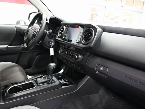 Used 2023 Toyota Tacoma SR image 15