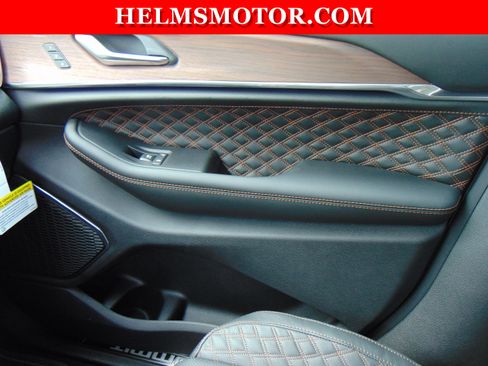 New 2025 Jeep Grand Cherokee L Summit w/ Advanced Protech Group IV AWD/4WD image 37