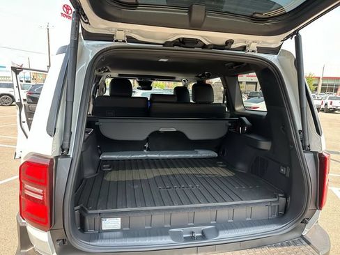 New 2027 Toyota Land Cruiser AWD/4WD image 24