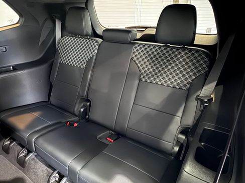 Certified 2024 GMC Acadia Denali w/ Super Cruise Package image 12