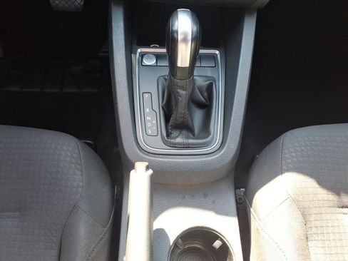 Used 2015 Volkswagen Jetta S w/ Welcome Package FWD image 27