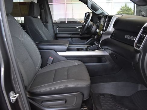 Used 2020 RAM 1500 Big Horn AWD/4WD image 5