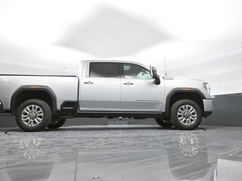 Used 2022 GMC Sierra 3500 Denali w/ Denali Ultimate Package image 44