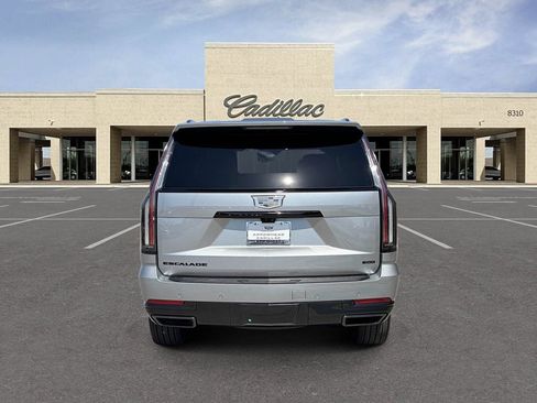 Certified 2025 Cadillac Escalade Sport Platinum AWD/4WD image 6