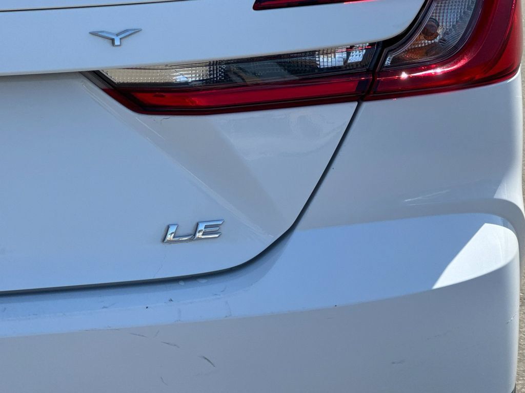 Used 2025 Toyota Camry LE FWD image 24