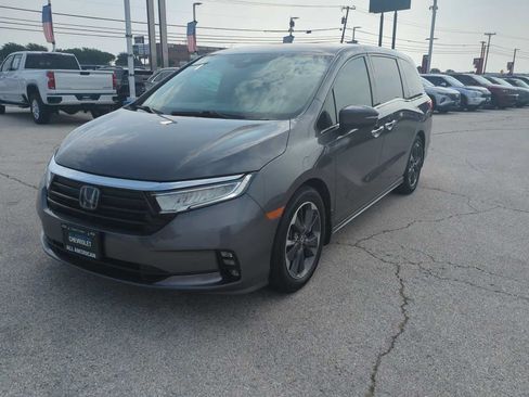 Used 2022 Honda Odyssey Elite image 4