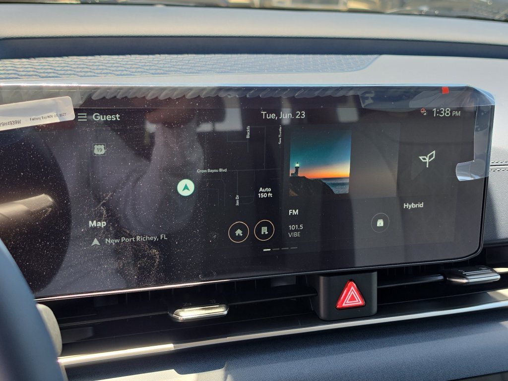 New 2026 Kia Carnival EX FWD image 24
