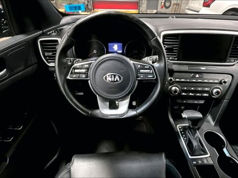 Used 2022 Kia Sportage Nightfall Edition image 6