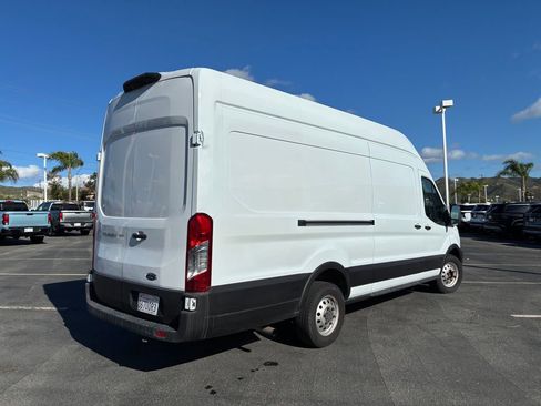 Used 2023 Ford Transit 250 148 High Roof Extended AWD w/ Load Area Protection Package image 5