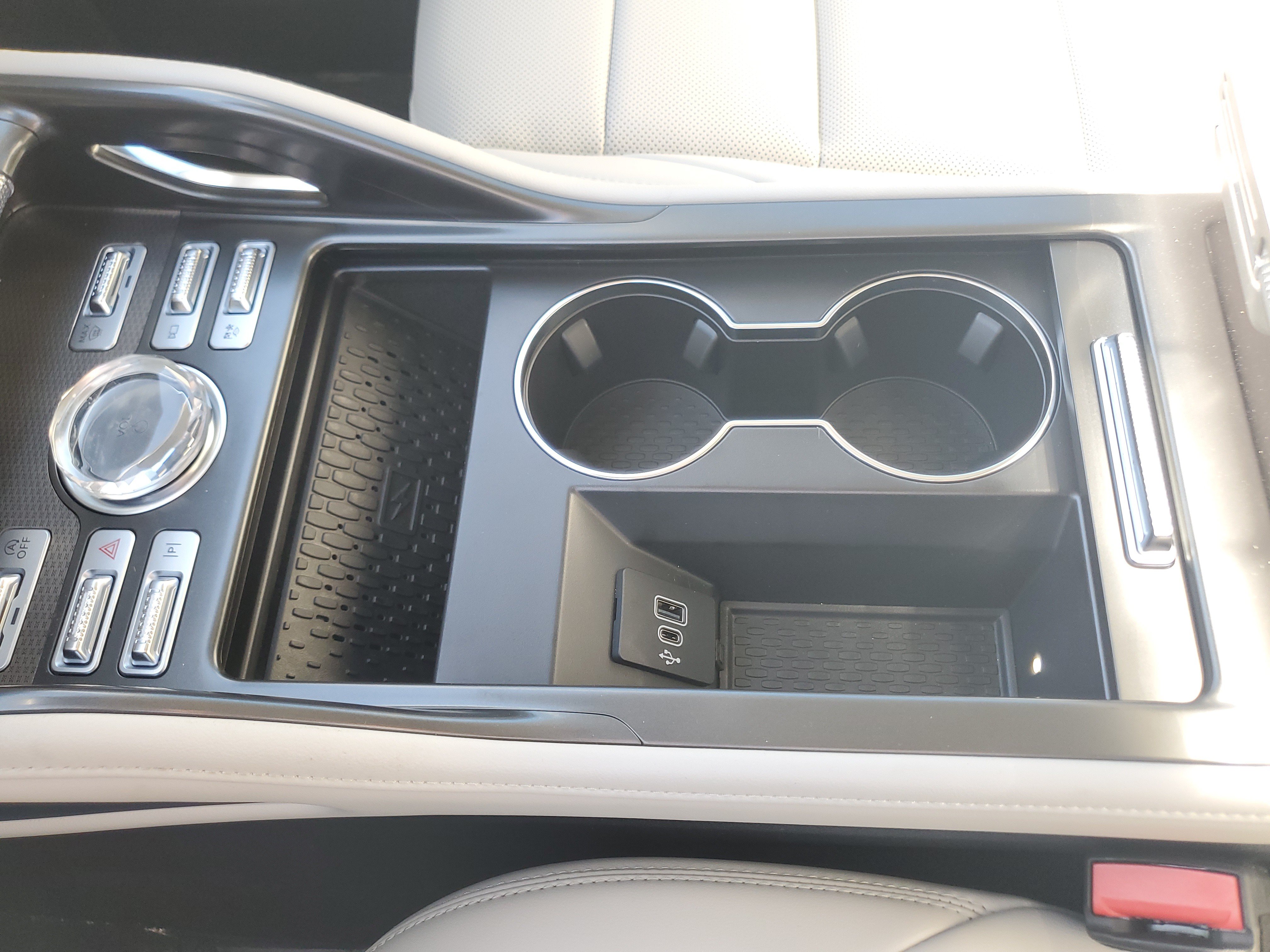 New 2026 Lincoln Nautilus Premier AWD/4WD image 26
