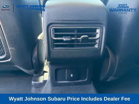 Used 2023 Lincoln Corsair AWD image 32