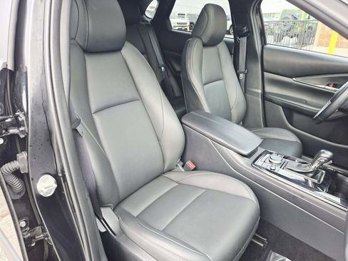 Used 2025 MAZDA CX-30 AWD 2.5 S w/ Preferred Package image 16