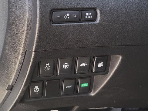 Used 2019 Nissan Rogue SL w/ Premium Package FWD image 20