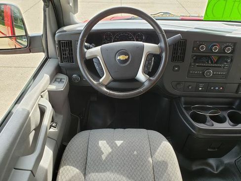 Used 2017 Chevrolet Express 3500 LT w/ LT Preferred Equipment Group RWD image 15