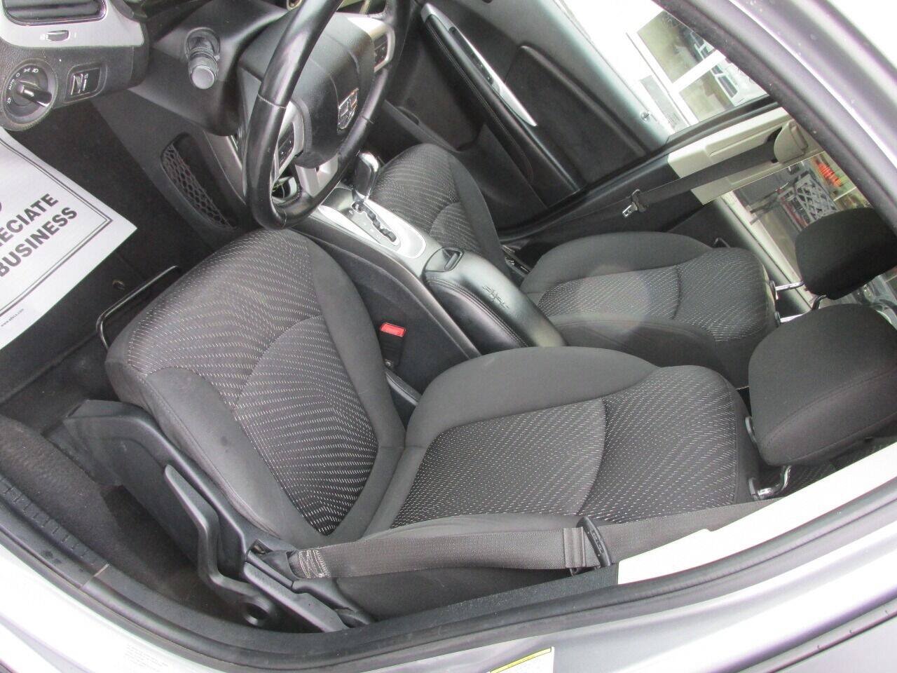 Used 2017 Dodge Journey SE w/ Flexible Seating Group FWD image 14