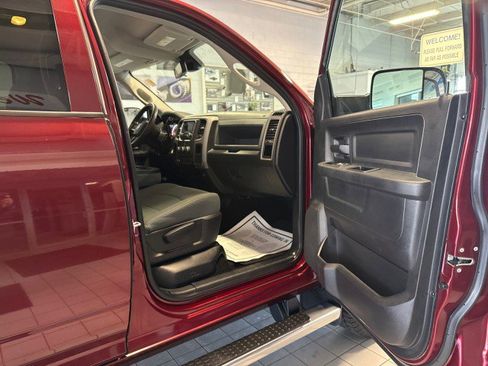 Used 2016 RAM 3500 Tradesman w/ Chrome Appearance Group image 28