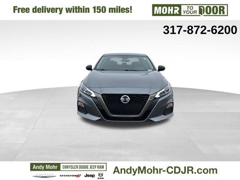 Used 2022 Nissan Altima 2.5 SR image 2