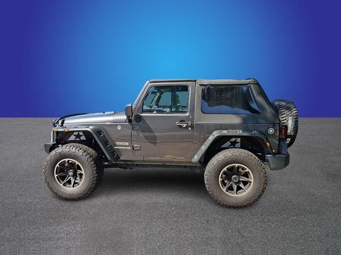 Used 2017 Jeep Wrangler Sport AWD/4WD image 5