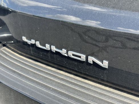 Used 2024 GMC Yukon Denali AWD/4WD image 10