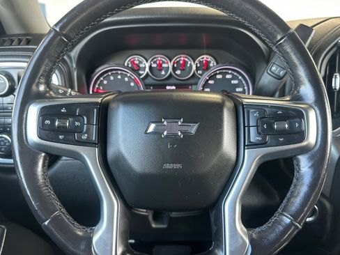 Used 2020 Chevrolet Silverado 1500 LT Trail Boss AWD/4WD image 21