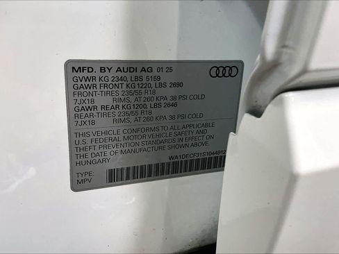 Used 2025 Audi Q3 2.0T Premium w/ Convenience Package image 36