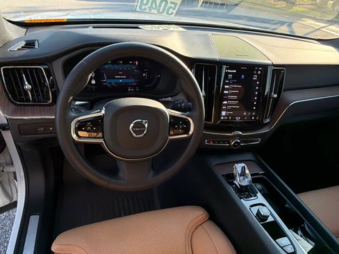Certified 2024 Volvo XC60 T8 Ultimate w/ Climate Package image 63