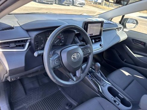Used 2024 Toyota Corolla LE image 11