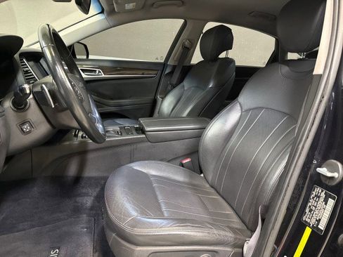 Used 2020 Genesis G80 3.8 image 13