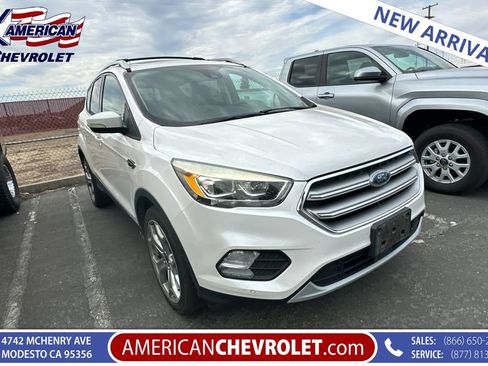 Used 2017 Ford Escape Titanium w/ Equipment Group 301A AWD/4WD image 1