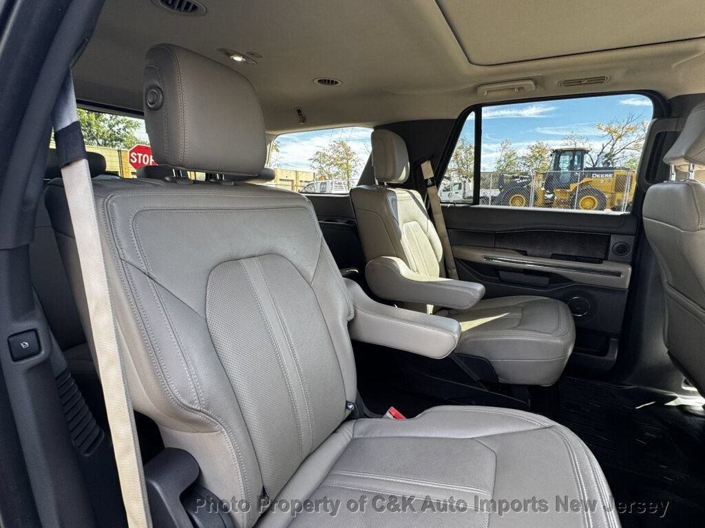 Used 2019 Ford Expedition Limited w/ Equipment Group 302A AWD/4WD image 14