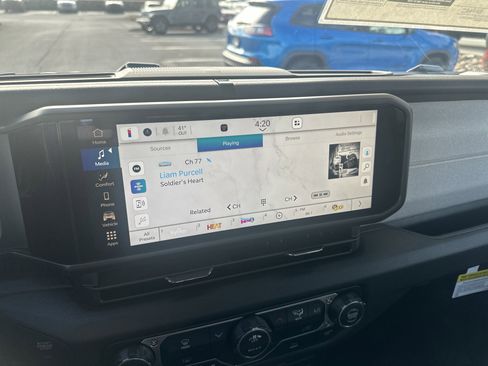 New 2026 Jeep Gladiator Sport image 32