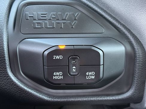 Used 2025 RAM 3500 Laramie AWD/4WD image 19