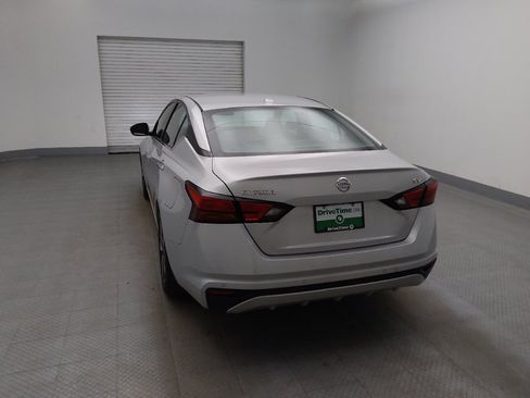 Used 2021 Nissan Altima 2.5 SV FWD image 7