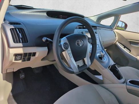Used 2013 Toyota Prius Two FWD image 10