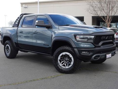 Used 2021 RAM 1500 TRX w/ TRX Lanuch Edition image 5