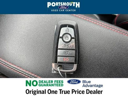 Used 2022 Ford Escape SEL w/ SEL Stealth AWD Package image 16