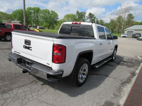 Used 2014 GMC Sierra 1500 SLT w/ SLT Crew Cab Value Package AWD/4WD image 6