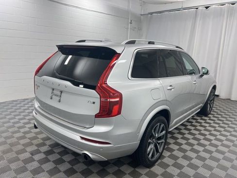 Used 2018 Volvo XC90 T5 Momentum w/ Convenience Package image 5